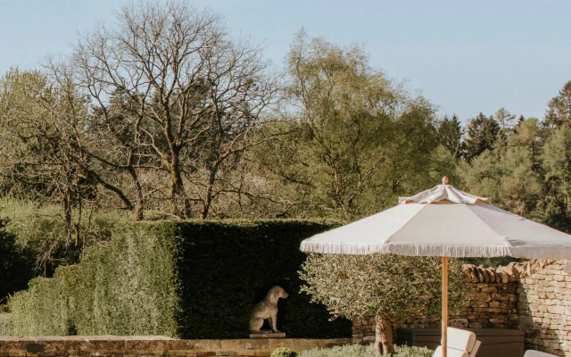 Coombe End Manor