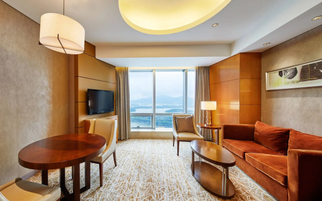 The Westin Nanjing Xuanwu Lake