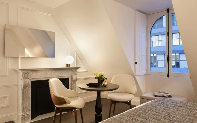 La Clef Champs-Elysees Paris by The Crest Collection