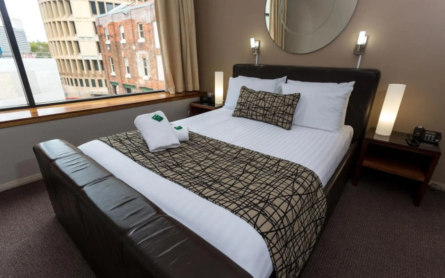 Clarendon Hotel
