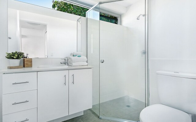 Boutique Broadbeach Living Near Convention Centre