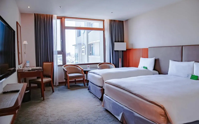 Taichung Harbor Hotel