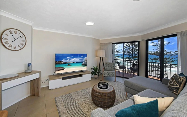 Unit 9 'The Rocks', Coolum Beach