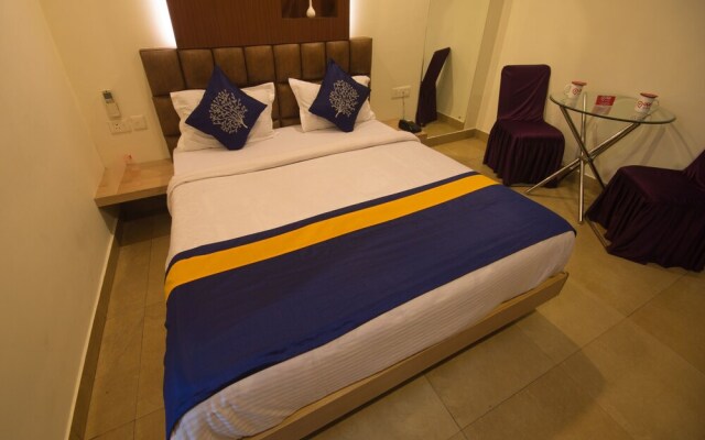 OYO 1524 Hotel Vaani Continental