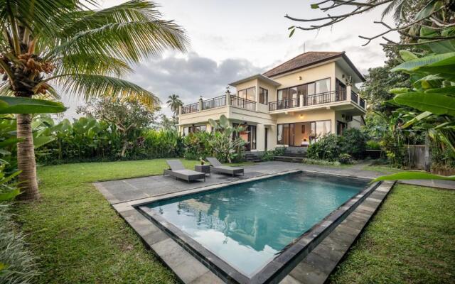 Mardika Private Villa