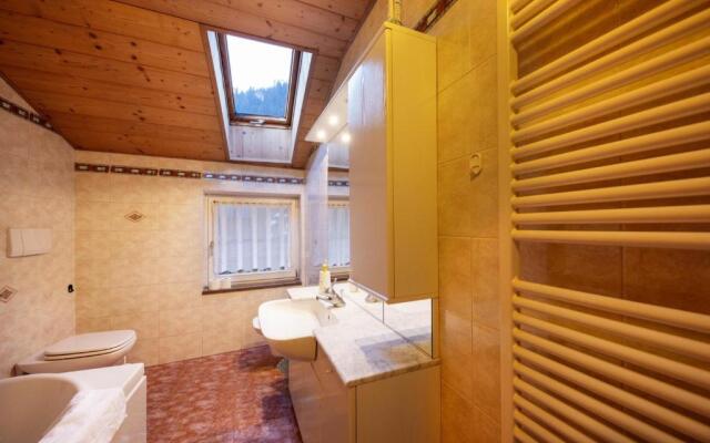 Mandarda stile rustico 6/8 letti