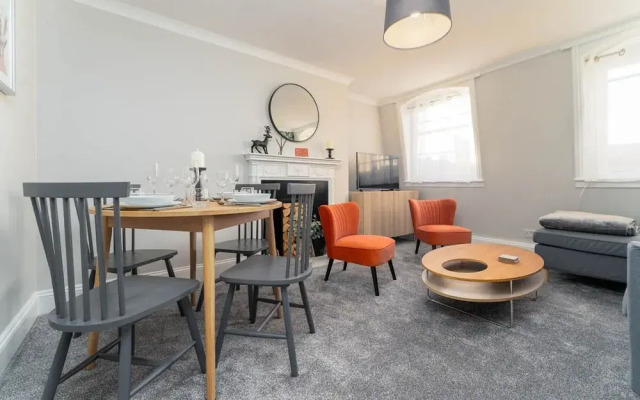 Host Stay Portland Apartment