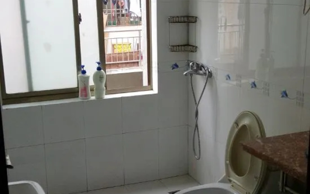 Shanghai Jiajia Room – Bathroom – Shanghai