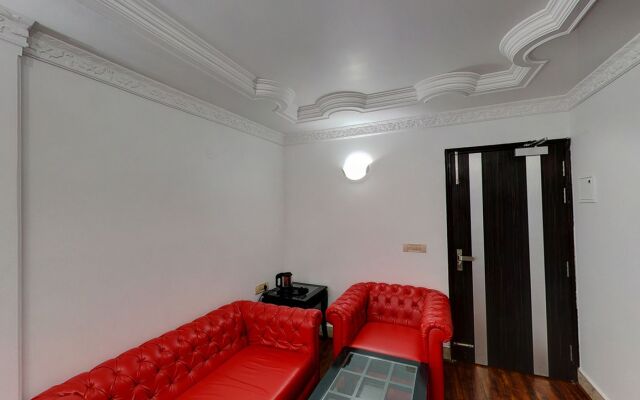 Hotel Shilton by Royal Collection