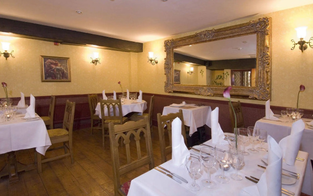 George & Pilgrims Hotel