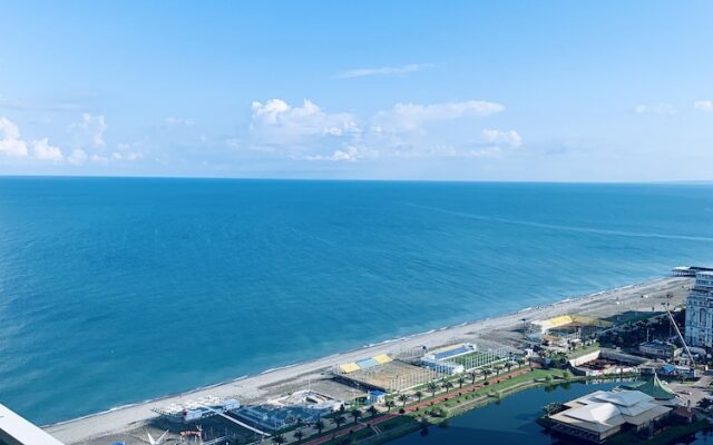 Апартаменты Royal Sea Breeze