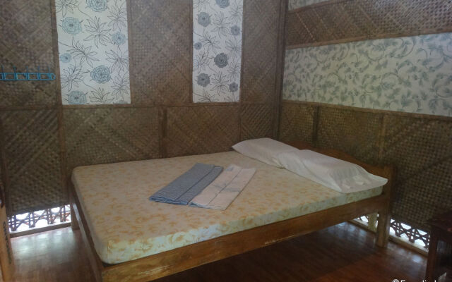 Bohol Coco Farm - Adults Only Hostel