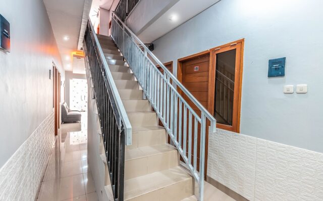 OYO 1070 Kuningan Residence