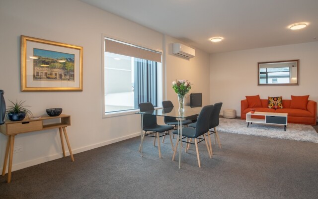 Riverwalk Apartments