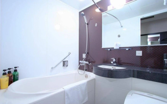 Hotel Coco Grand Kitasenju