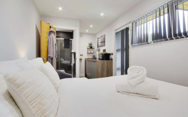 Little Paddock Bed and Breakfast