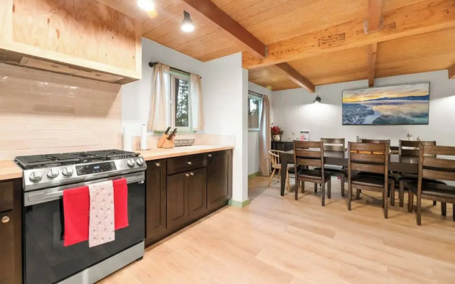 Charming Cabin Escape