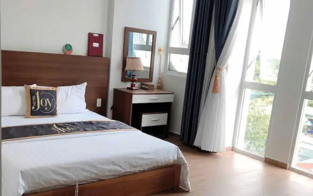 Joy Hotel
