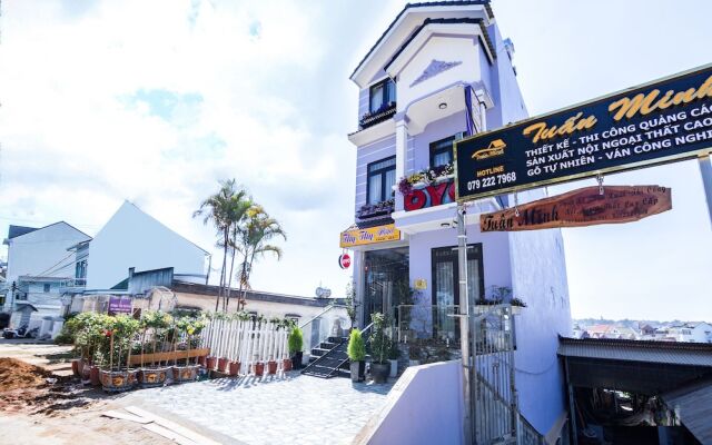Thy Thy Hotel by OYO Rooms