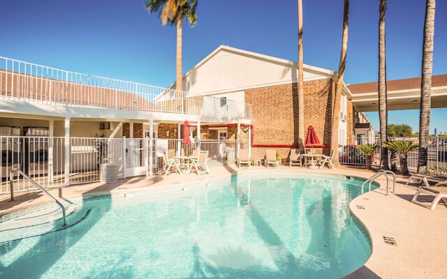 Studio 6 Tucson, AZ - North