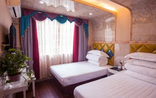 Shunda Hostel