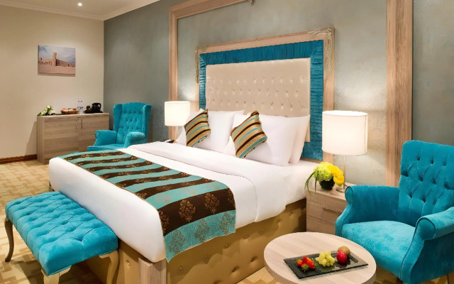 Sapphire Plaza Hotel