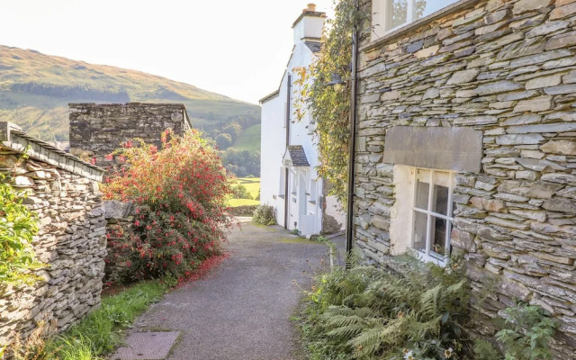 Yanway Cottage