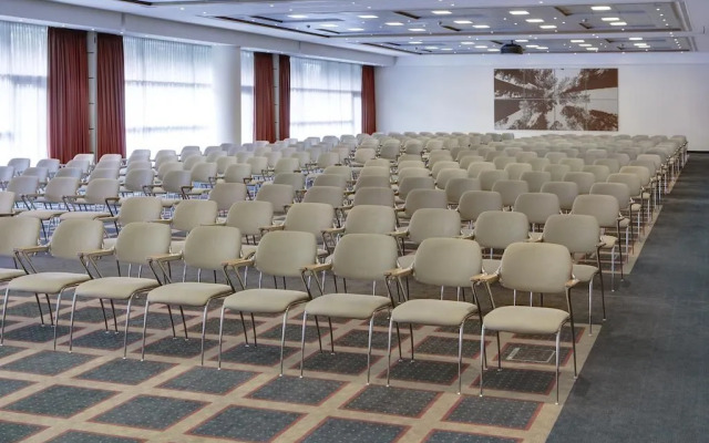 Steigenberger Airport Hotel Amsterdam Hotel