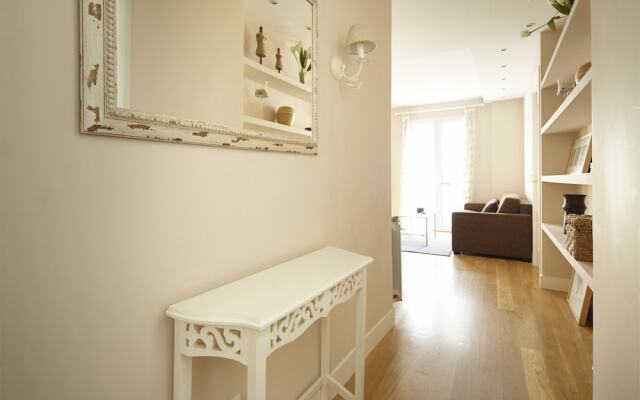 Moneo Apartment by FeelFree Rentals