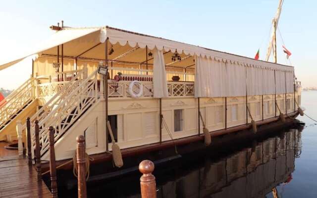Dahabiya Nile Cruises - Private Boat - All-Inclusive
