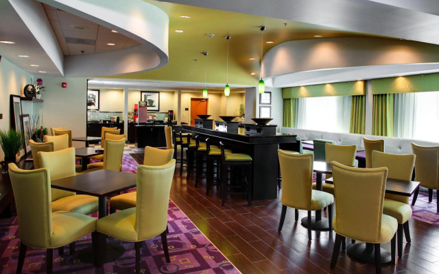 Hampton Inn Richmond - South