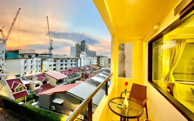 NewStar Hotel