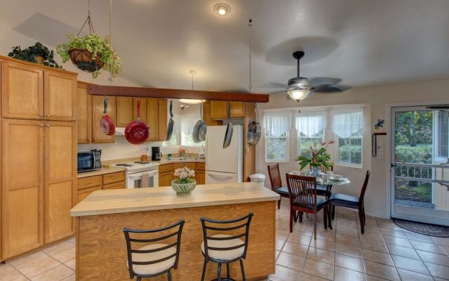 Hale O Makani 3 Bedroom Home by RedAwning