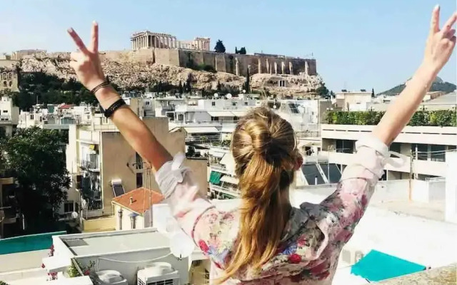 Acropolis Penthouse With 50mbps Wifi