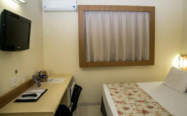 Hotel Caiua Express