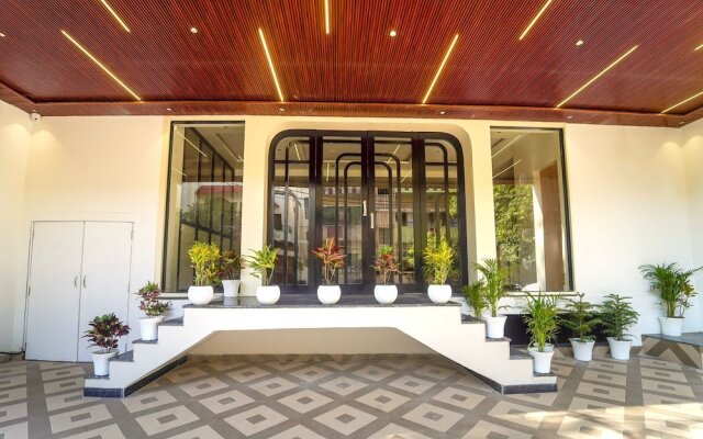 The Urban Villa