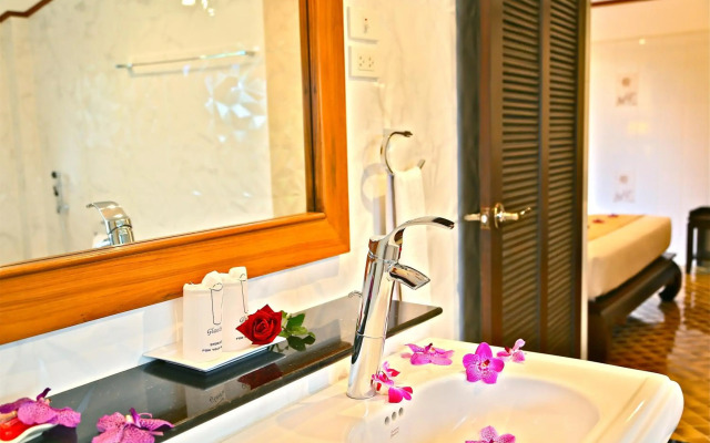 The Oriental Siam Resort