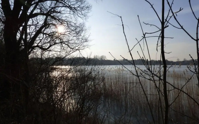 Holiday House by the Lake
