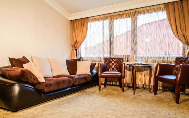 Grand Work Hotel