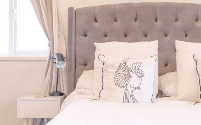 Modern 2 Bedroom Flat in Hoxton