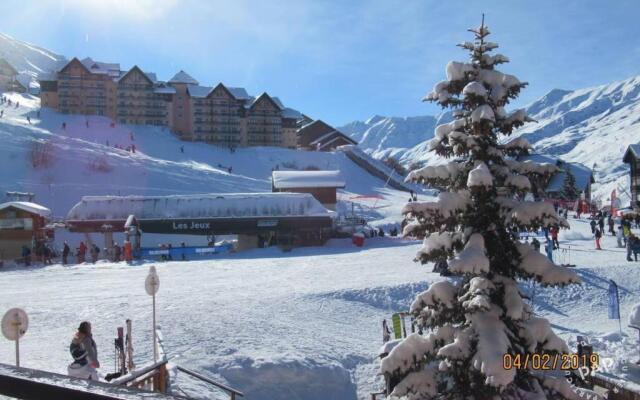 Appartement Valmeinier 1800 pied des pistes