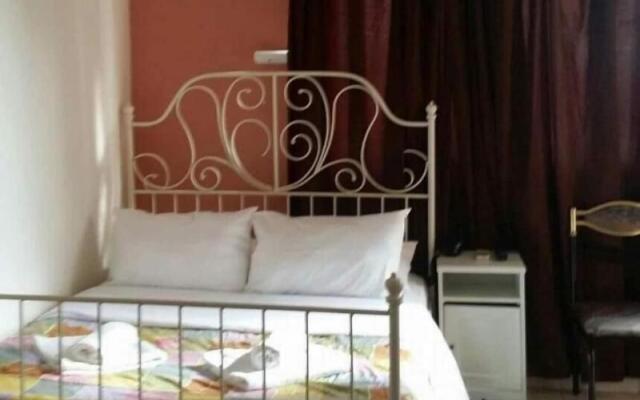 Korydallos Hotel