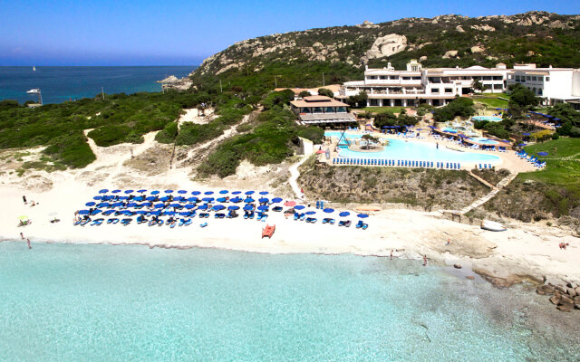 COLONNA GRAND HOTEL CAPO TESTA, a Colonna Luxury Beach Hotel, Santa Teresa Sardegna