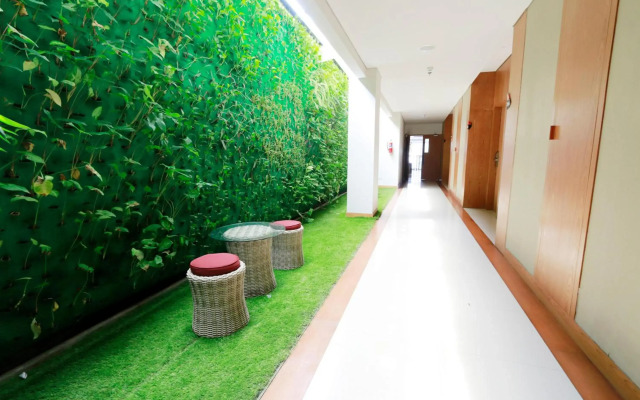 Yellow Star Hotel Gejayan