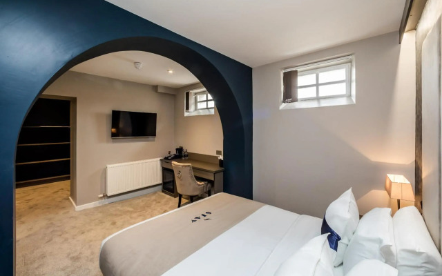 Stay Hotel