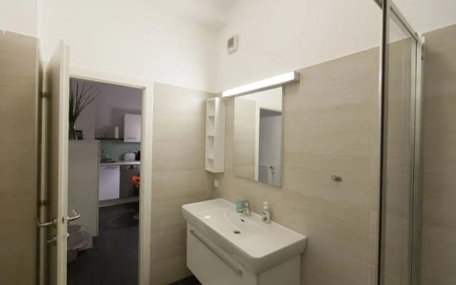 Heart of Vienna Opera House Studio