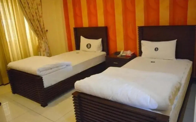 Potohar Hotel