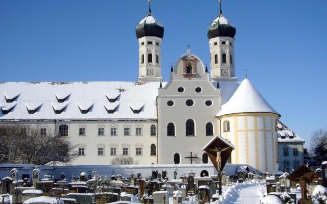 Kloster Benediktbeuern - Gästehaus der Salesianer Don Bosco