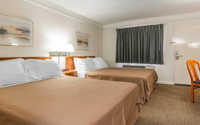 Quality Inn Stockton - фото 4