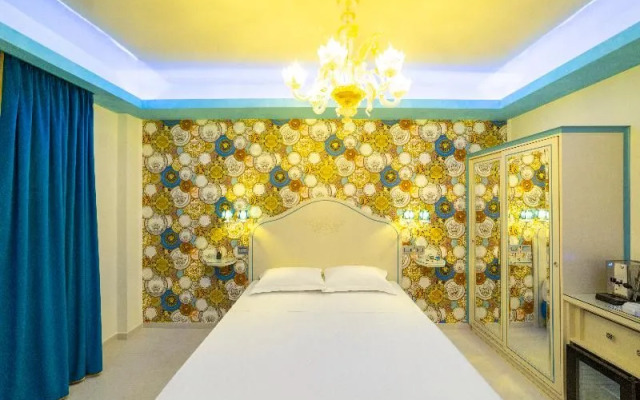 Leucosya Luxury Rooms
